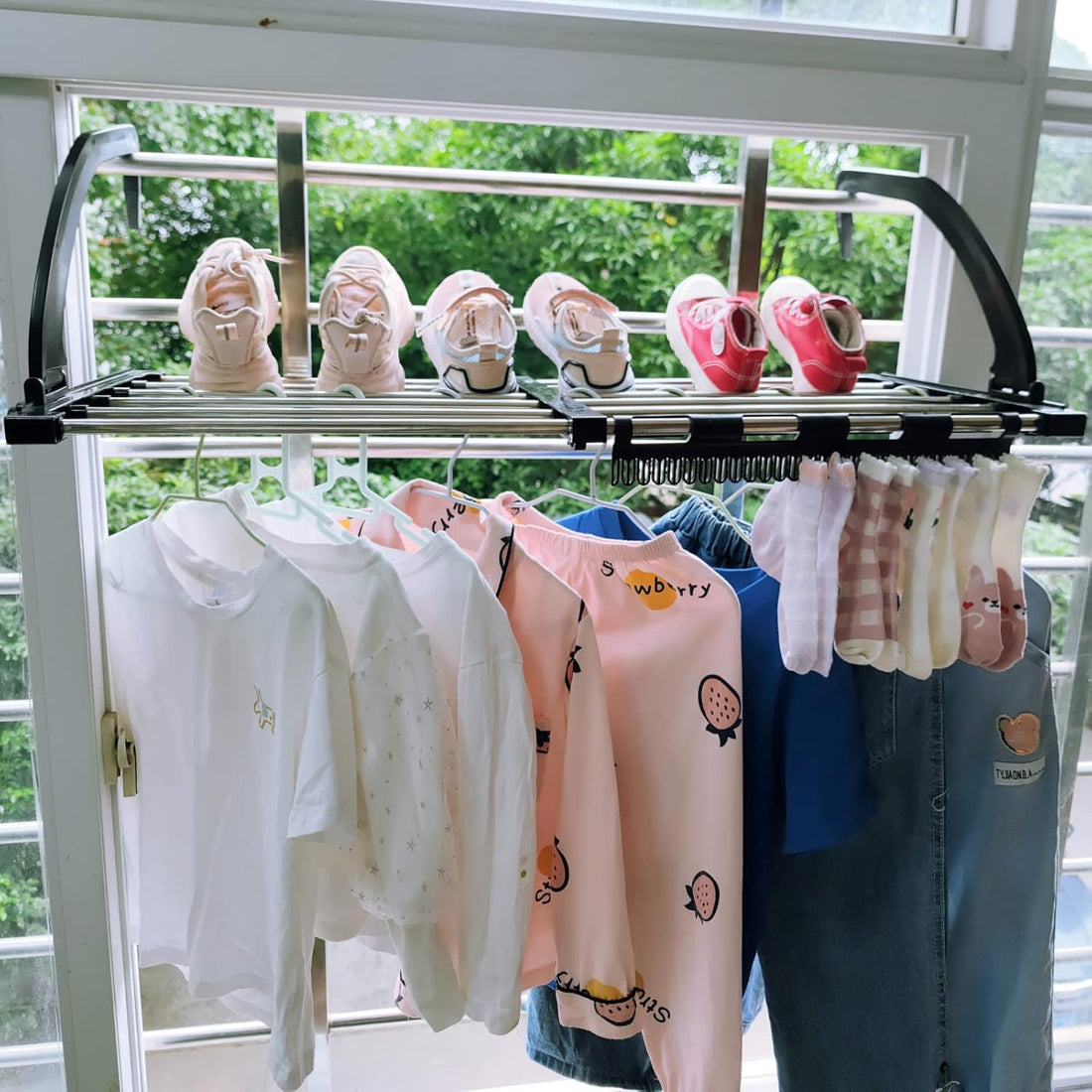 Portable Folding Balcony Drying Rack - Retractable with Sock Clips