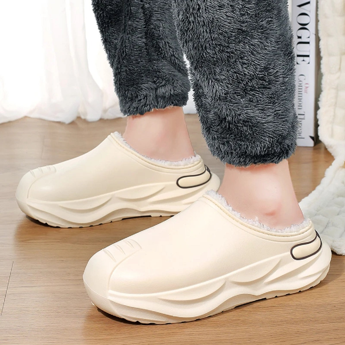 Men's Winter Warm Slippers Classic Lined Clog