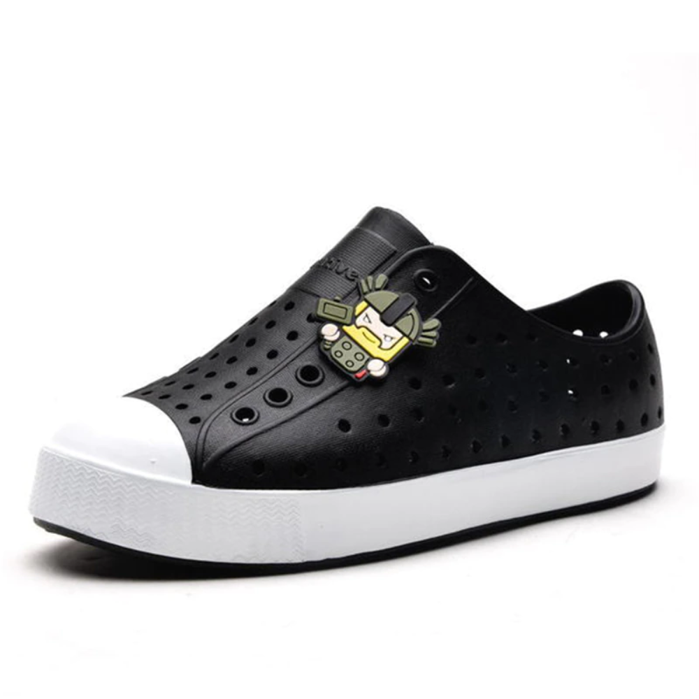 Girls Boys Clogs Lightweight Beach Gardening Shoes