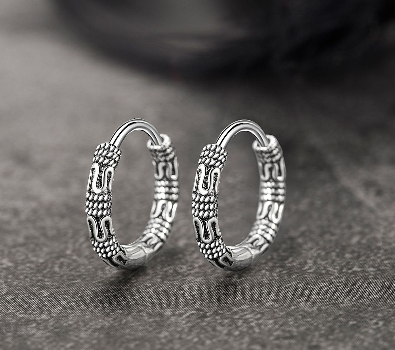 Vintage 925 Sterling Silver Hoop Earrings
