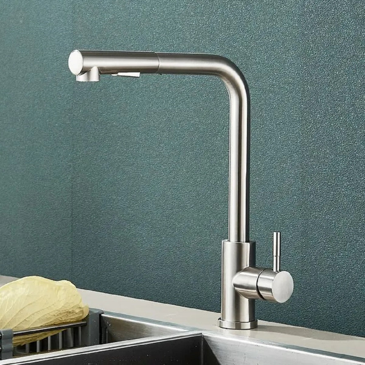 Black Pull-Out Kitchen Sink Faucet with Dual-Mode Sprayer Mixer Tap