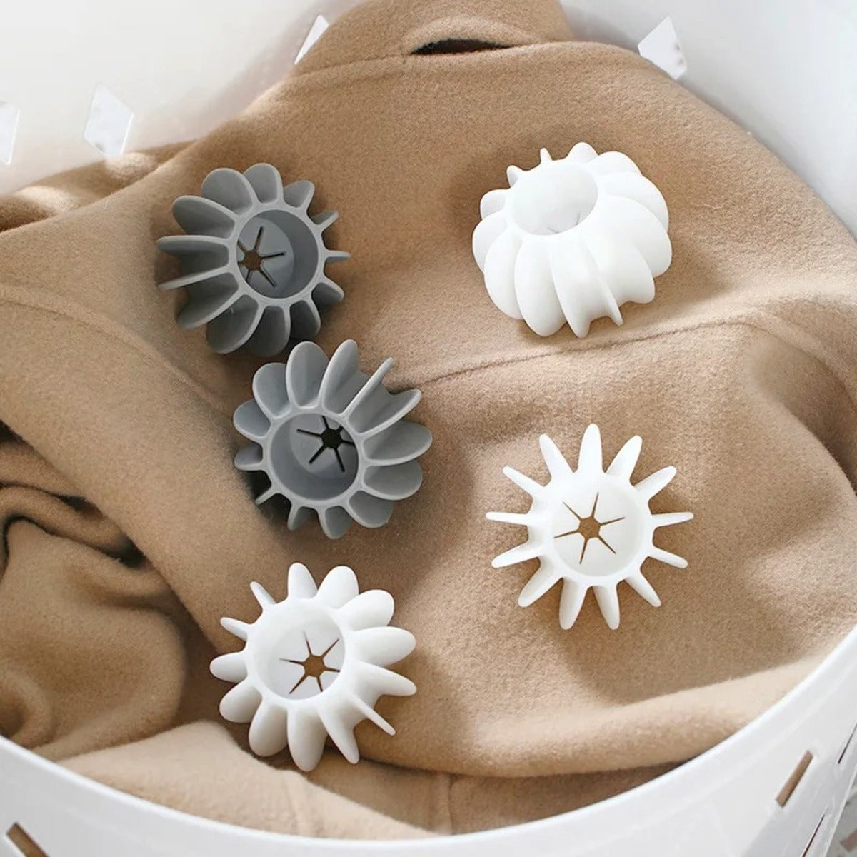 Laundry Balls - Reusable Silicone Pet Hair Remover for Washing Machine