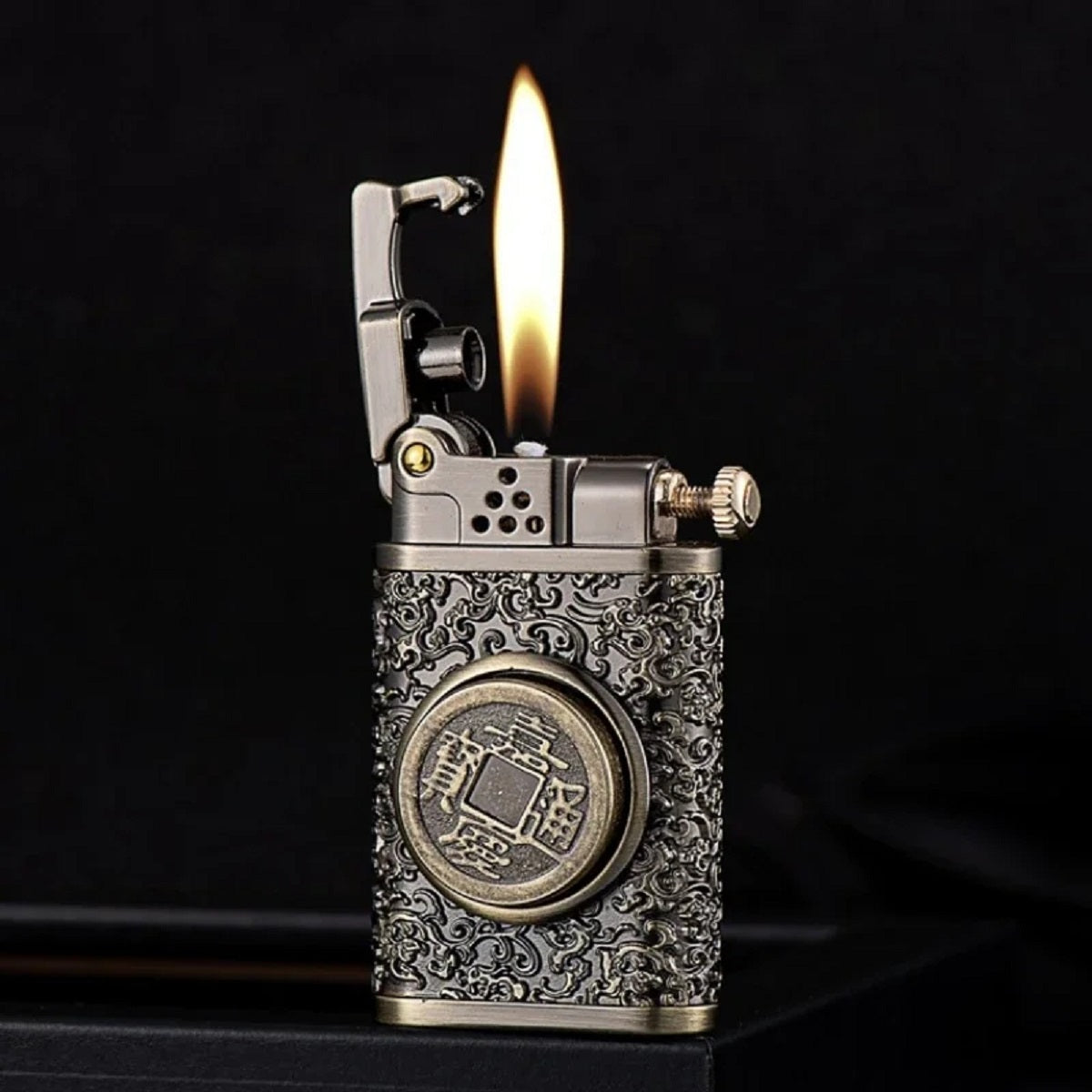Antique Style Windproof Gasoline Camping Flint Lighter