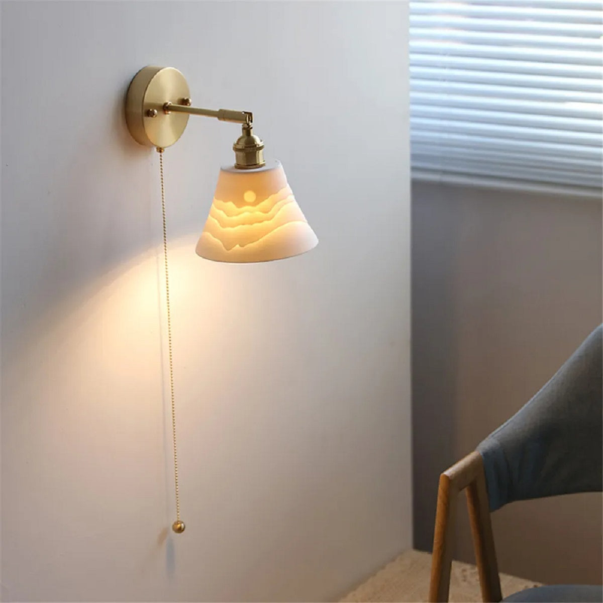 Nordic Ceramic Wall Light - LED Bedside Sconce with Pull Switch