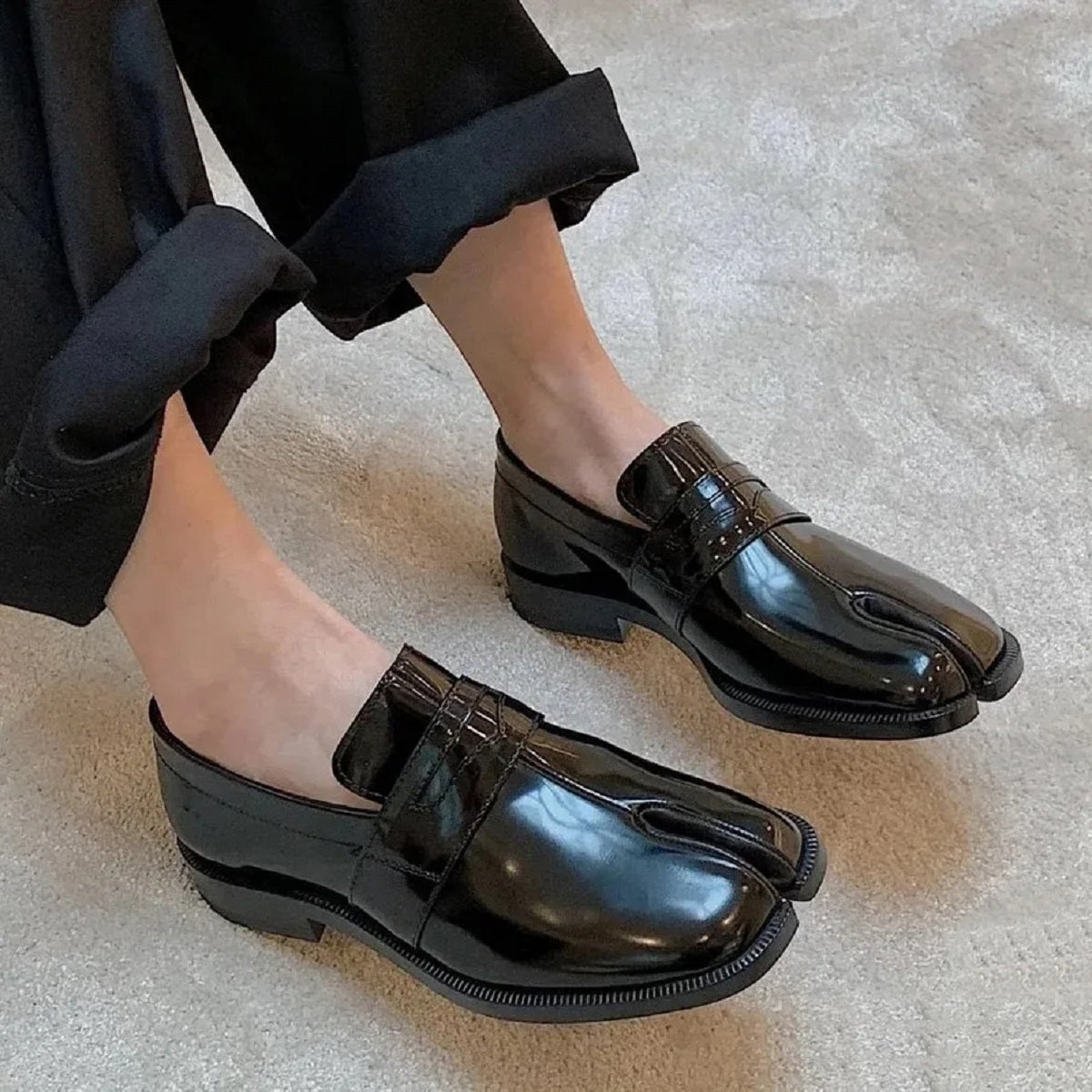 Women's Tabi Split-Toe Loafers - Chunky Lace-Up Platform Flats