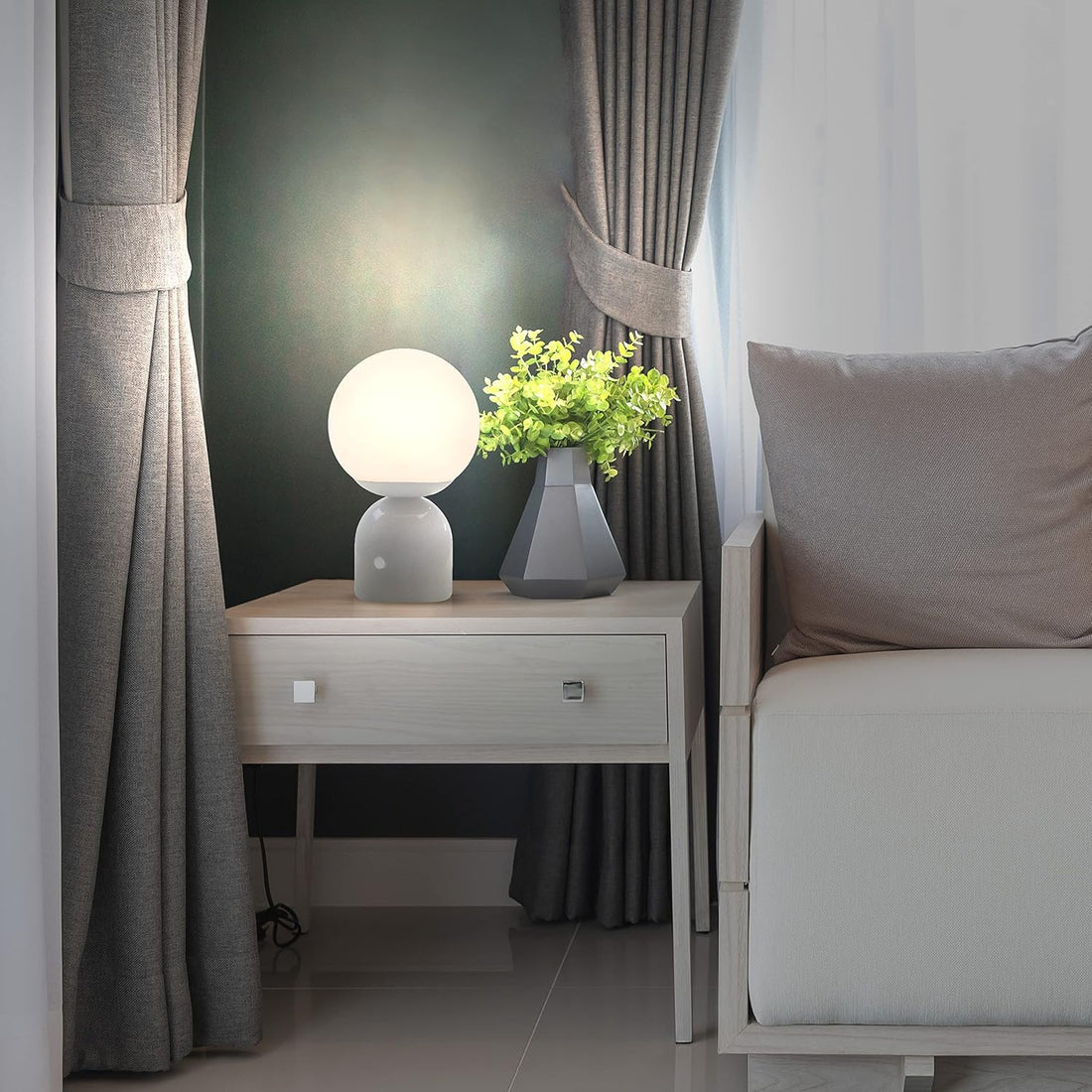 Nordic LED Touch Rechargeable Dimming Table Lamp