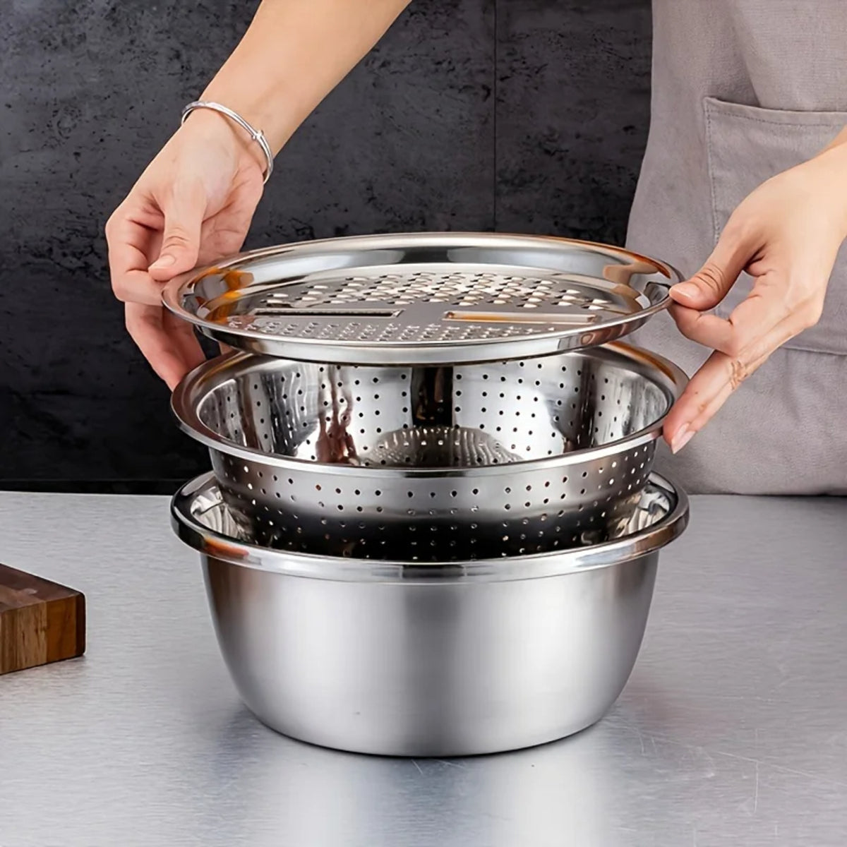 3-Piece Stainless Steel Strainer Mixing Bowl Set for Fruit and Veg Prep