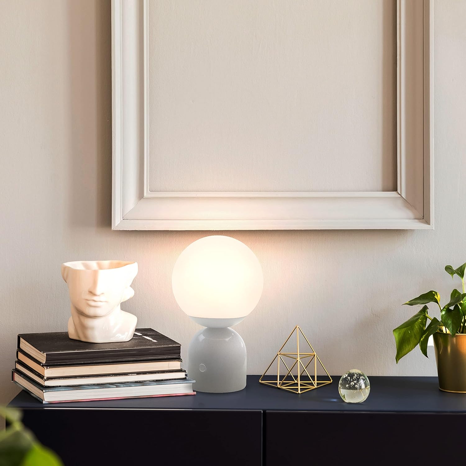 Nordic LED Touch Rechargeable Dimming Table Lamp