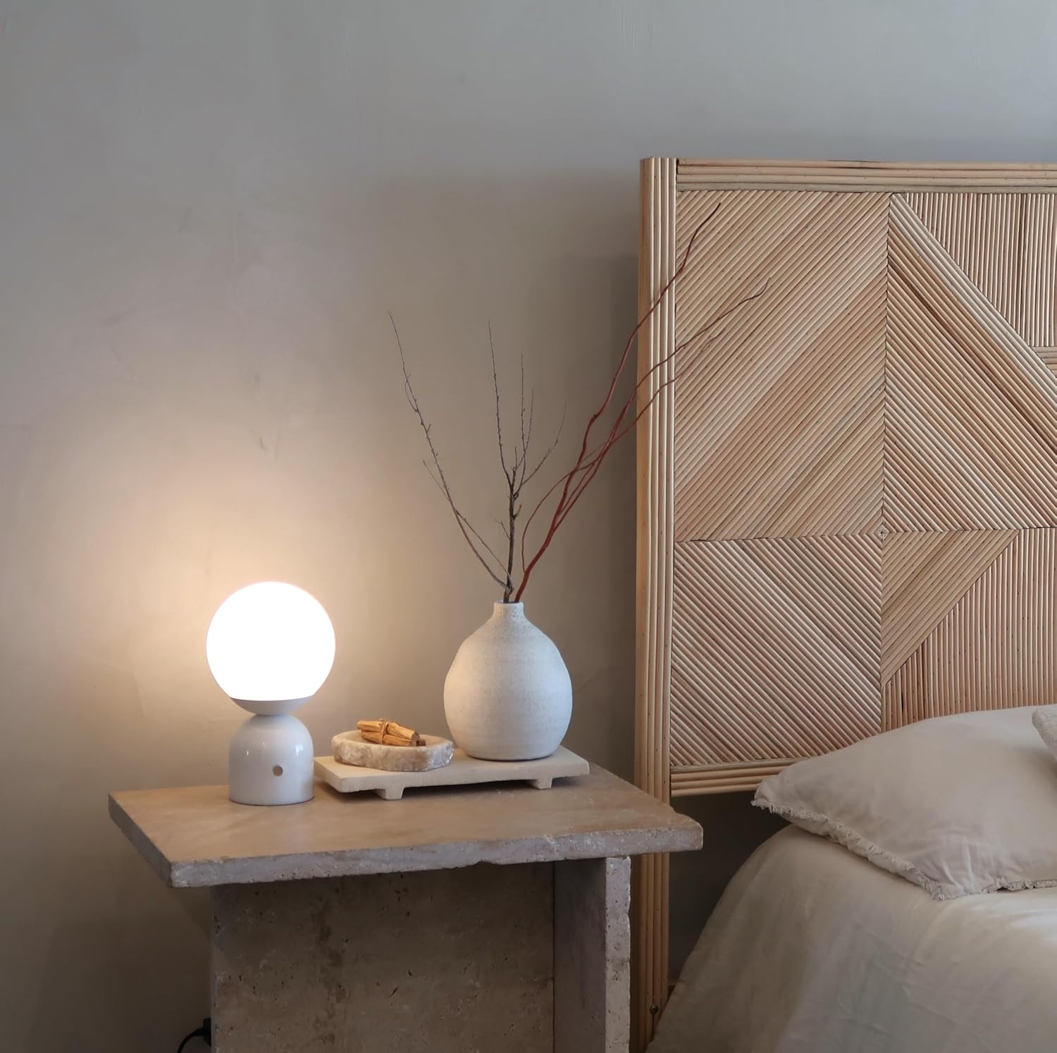 Nordic LED Touch Rechargeable Dimming Table Lamp