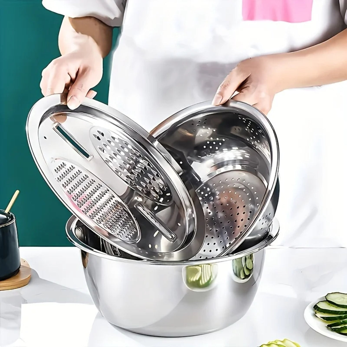 3-Piece Stainless Steel Strainer Mixing Bowl Set for Fruit and Veg Prep