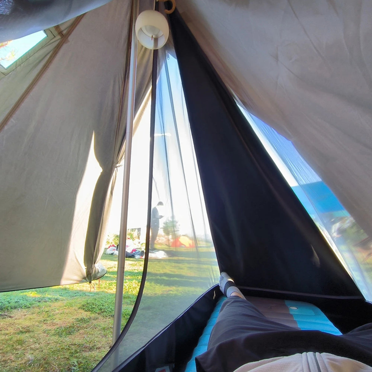 Ultralight Hot Tent with Chimney Window - 1-Person Tipi Bushcraft Shelter