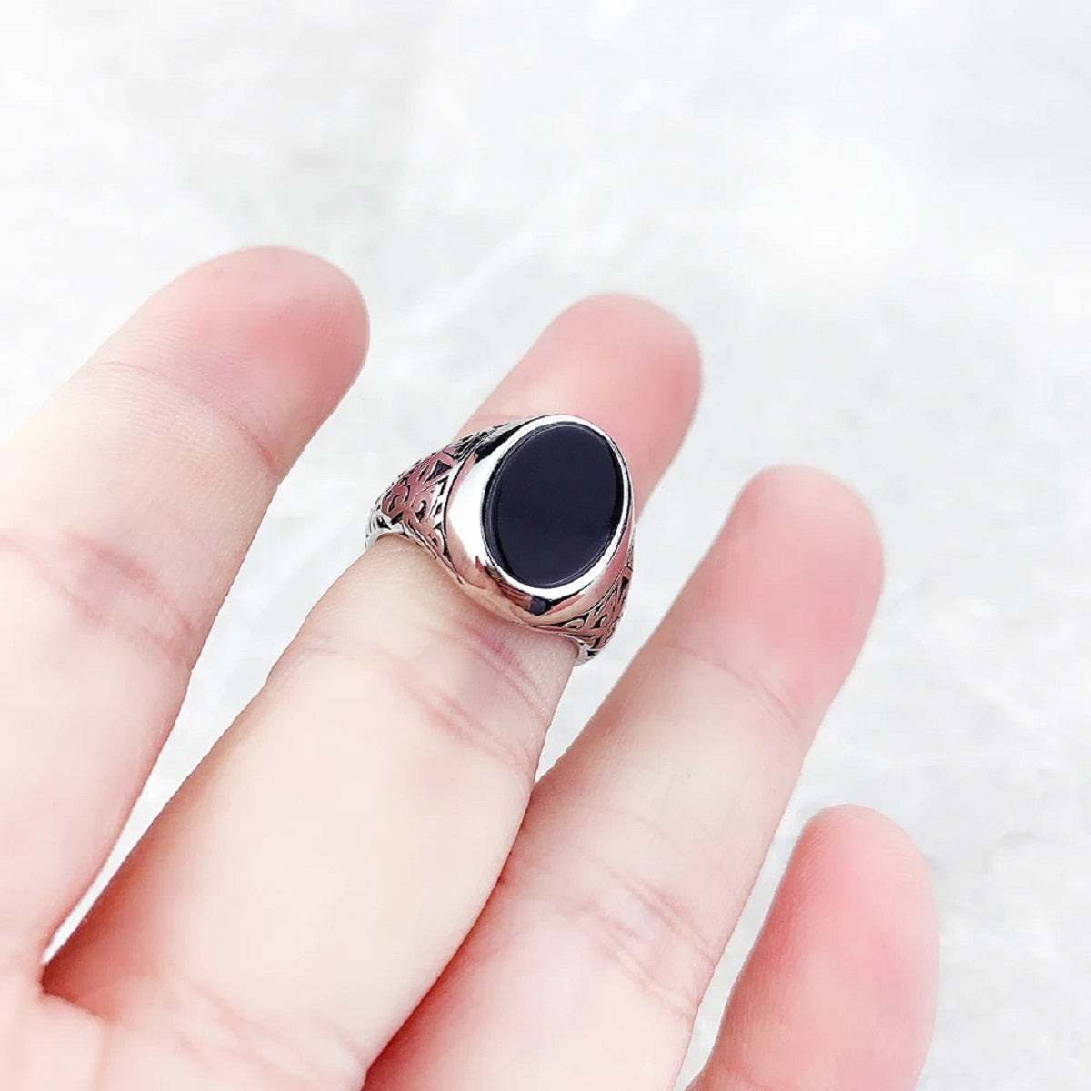 Vintage Style 925 Sterling Silver Black Oval Signet Ring