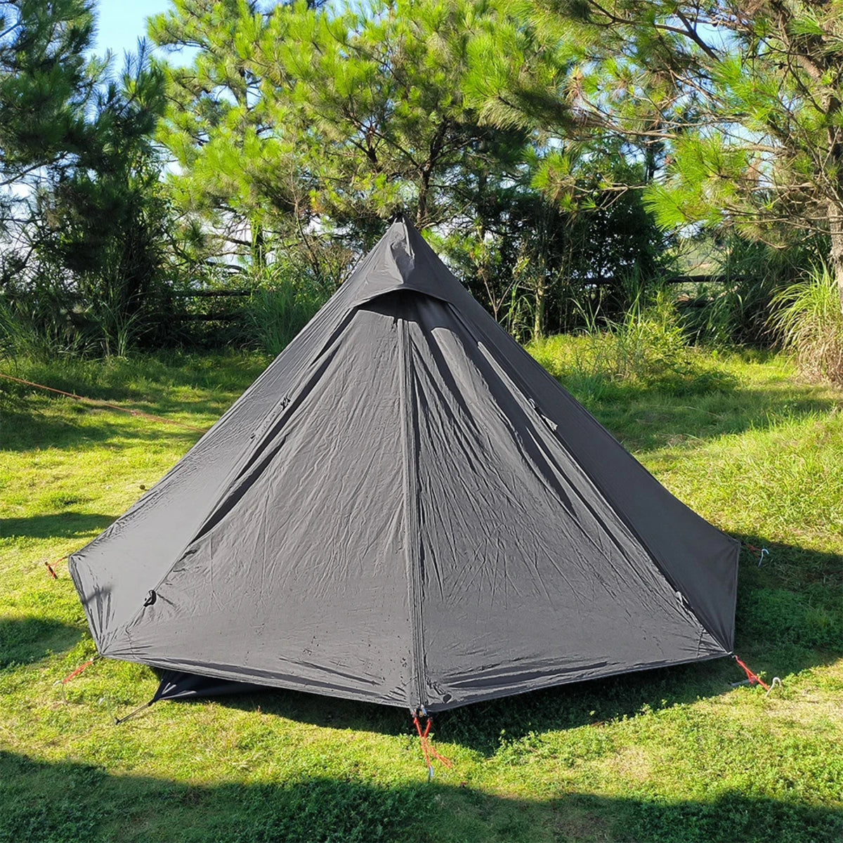 Ultralight Hot Tent with Chimney Window - 1-Person Tipi Bushcraft Shelter